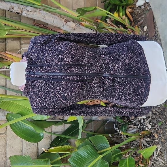 Lululemon Hooded Define Jacket Hoodie Nulu 8 Landscape Spanish Rose Black Lace - Picture 2 of 11